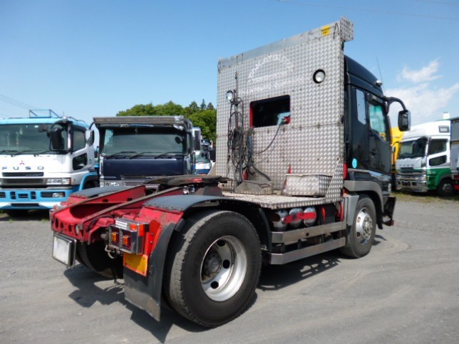 シングルトラクタエンジンV8 480PS第五輪9500㎏ | 栃木県の中古