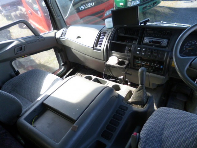 家畜運搬車4WD(四駆)車輌 | 栃木県の中古トラック販売・買取の 家畜運搬車4WD(四駆)車輌 | 栃木県の中古トラック販売・買取の