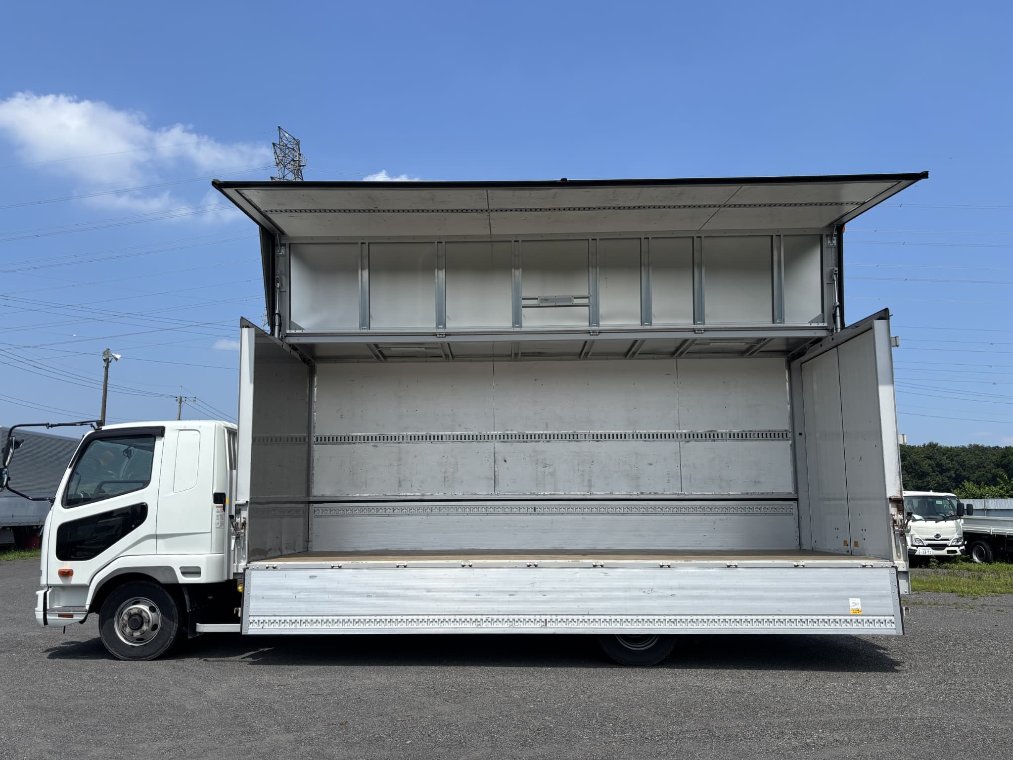 車両写真